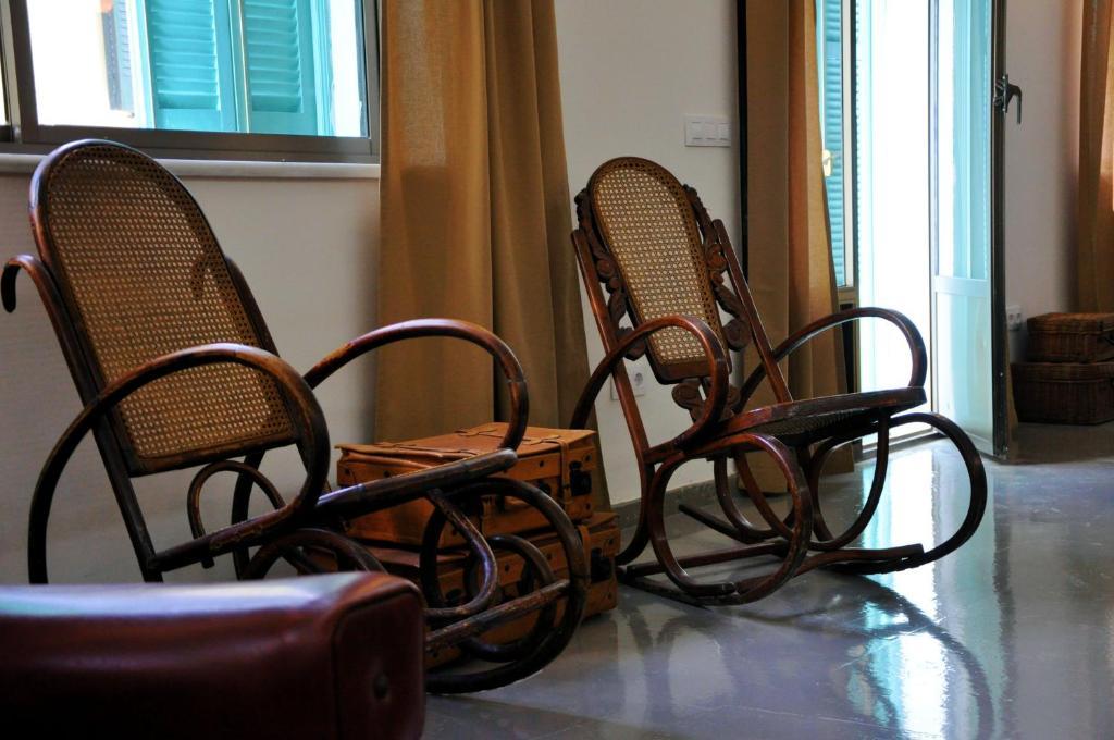 Feeling Sevilla Hostel Δωμάτιο φωτογραφία